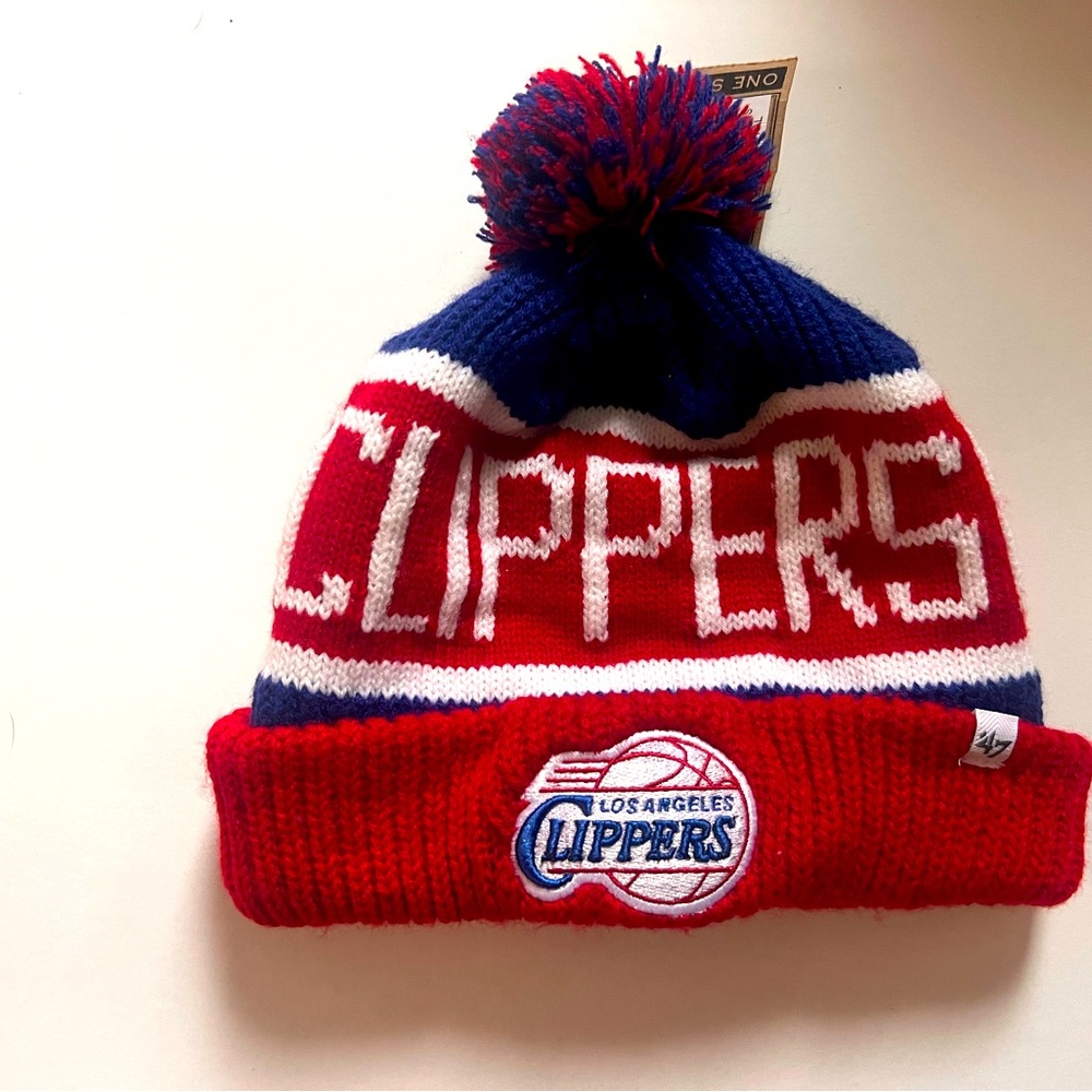 Red, white and blue LA Clippers beanie hat. Excellent condition
